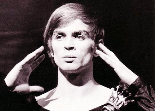 Знаменитости, умершие от СПИДа