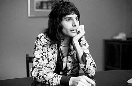 Знаменитости, умершие от СПИДа