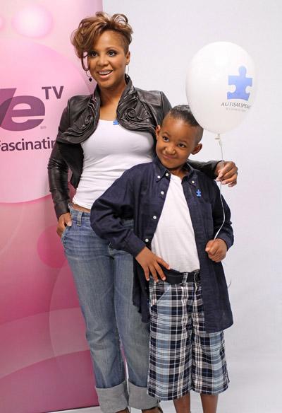 Дети звезд с синдромом Дауна и аутизмом