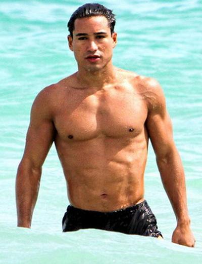 Звездные мужчины без рубашек
