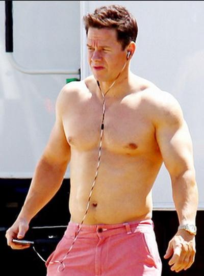 Звездные мужчины без рубашек