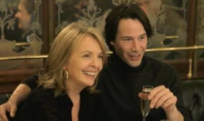 Первая любовь: с кем знаменитости встречались в юности