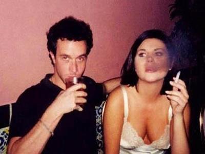 Первая любовь: с кем знаменитости встречались в юности