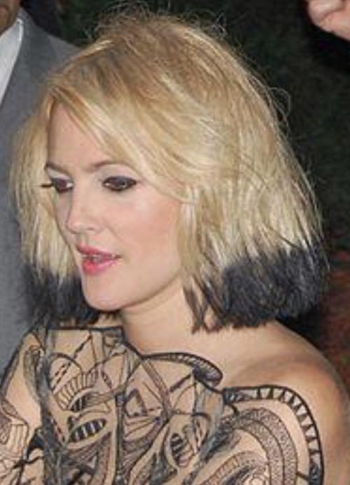 Знаменитости, которые побороли алкоголизм в юности