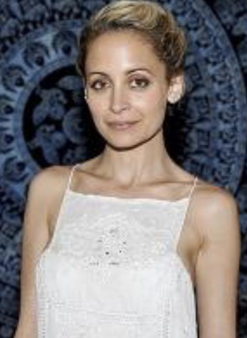 Знаменитости, которые побороли алкоголизм в юности