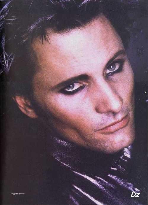 Редкие фотографии юных знаменитостей. часть 6