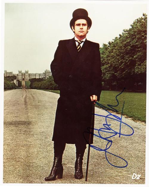 Редкие фотографии юных знаменитостей. часть 6