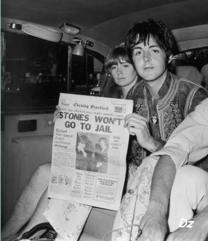 Редкие фотографии юных знаменитостей. часть 6