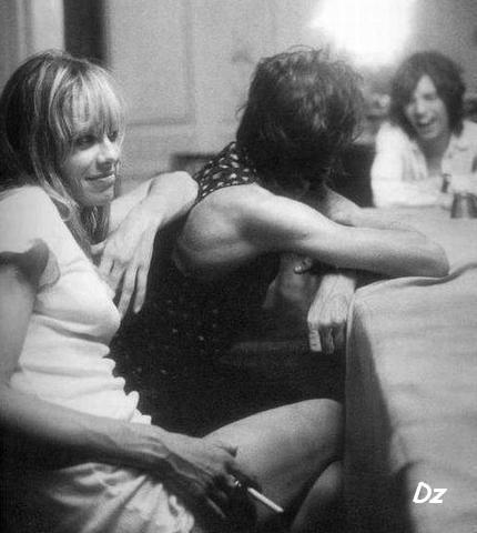 Редкие фотографии юных знаменитостей. часть 6