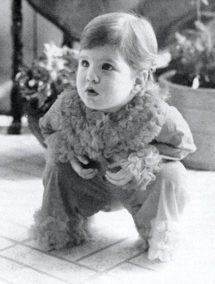 Редкие фотографии юных знаменитостей. часть 6