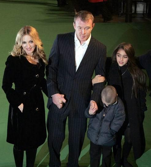 Топ-10 звездных сердцеедок