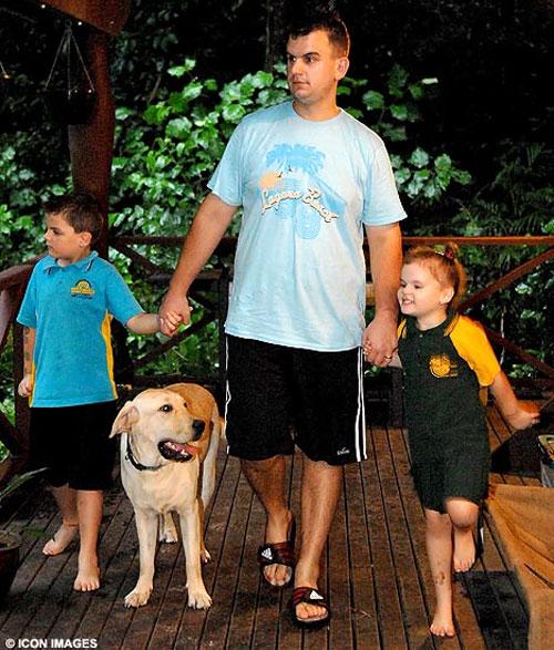 Австралийский питон съел собаку на глазах владельцев