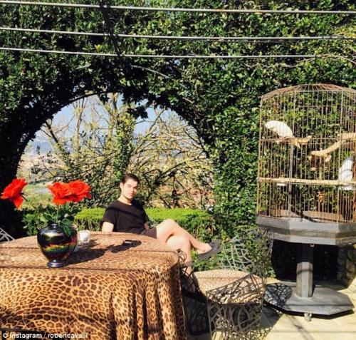 Rich Kids: у богатых детишек в Инстаграм есть свое приложение за