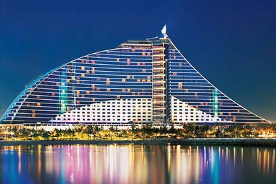 Топ-10 лучших видов с крыш отелей