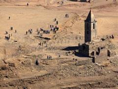 Засуха "обнажила" цыганский храм 11 века