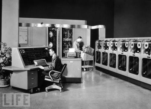 История развития компьютеров: с чего все начиналось