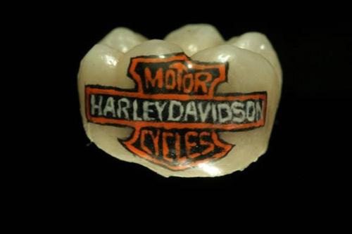 Тату на зубах — для детей и взрослых