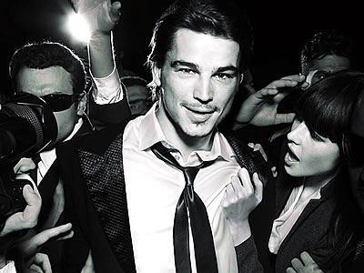 Меган Фокс разделась для Армани