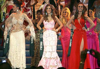 Титул Мисс Земля-2009 достался бразильянке
