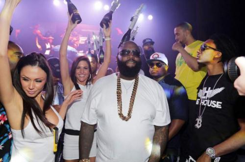 Как отрываются звезды на частных вечеринках и дискотеках