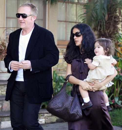 Миллиардер забаловал 18-месячную дочь