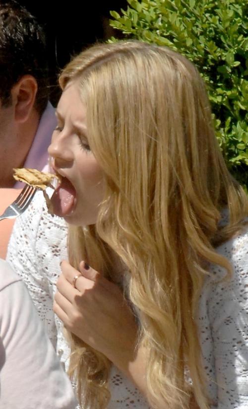 Звезды за едой: остановись, мгновение. Часть 3