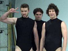 Джастин Тимберлейк одел каблуки и купальник