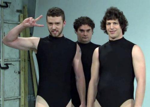 Джастин Тимберлейк одел каблуки и купальник