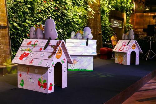 Снупи превратил звезд в детей