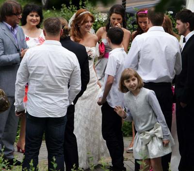 Подольская упала на собственной свадьбе