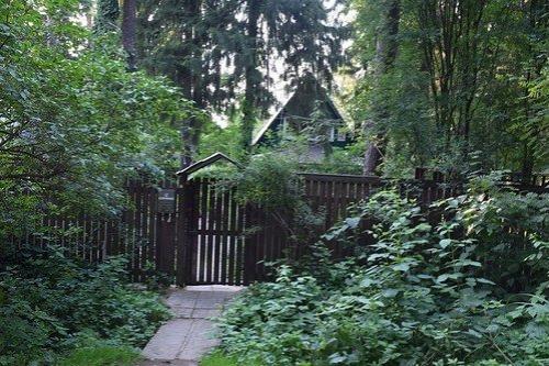 10 мест, где когда-то жила советская элита на дачах