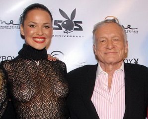 Все девушки основателя Playboy Хью Хефнера