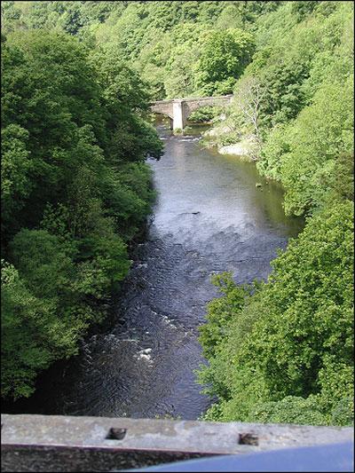 Лодка, которая плавает по небу