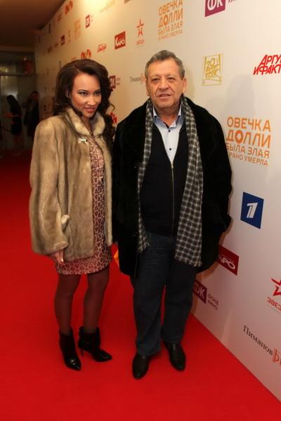 Андрей Макаревич сбежал с премьеры