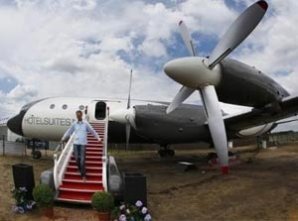 Из Ил-18 сделали отель-"люкс" для двоих