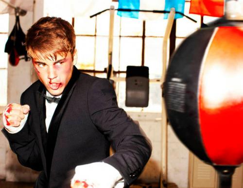 Джастина Бибера избили для журнала Complex