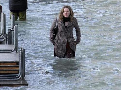 В Венеции — сильнейшее наводнение за последние 22 года