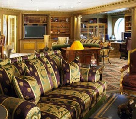 Распроданы квартиры на лайнере The World