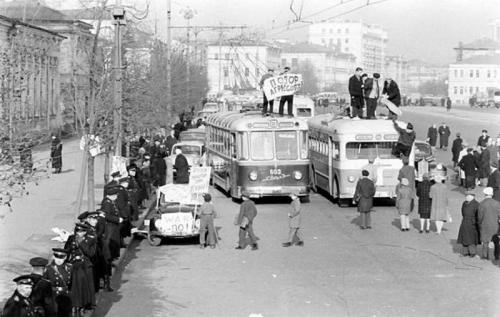 Редкие фотографии: история в лицах и событиях