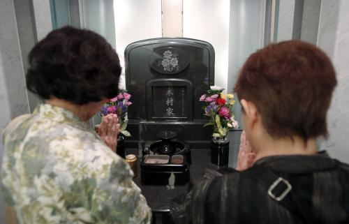 Новая мода в Японии: организация похорон при жизни