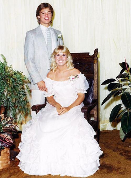 Звезды на выпускном: 20 фото из семейного архива