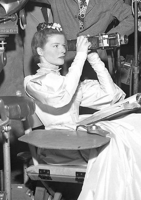 Редкие снимки знаменитостей прошлого и настоящего. Ч.12