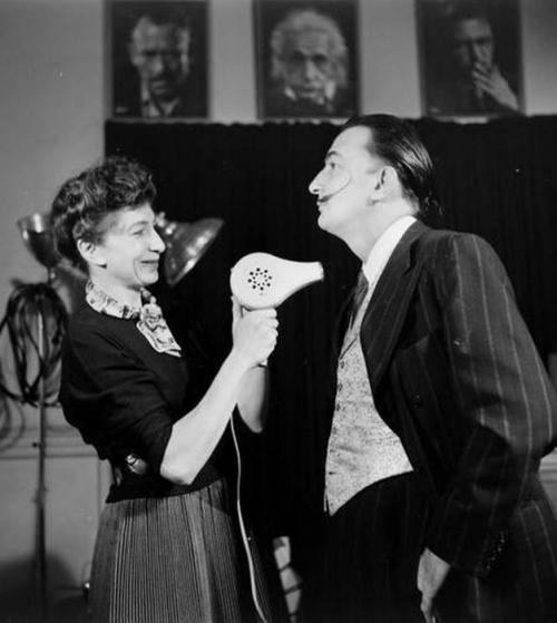 Редкие снимки знаменитостей прошлого и настоящего. Ч.12