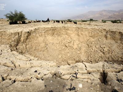 Самые впечатляющие провалы грунта нашей планеты