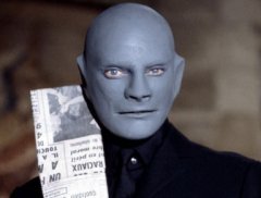 Самые знаменитые маски в истории кино и актеры, которые за ними скрывались