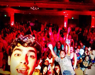 Последние фотографии звезд из Твиттеров