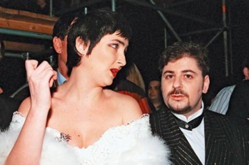 Привычка жениться: самые любвеобильные российские звезды