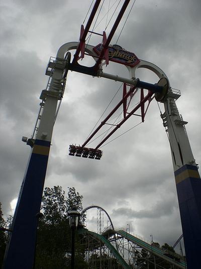 Топ-10 самых интересных аттракционов планеты