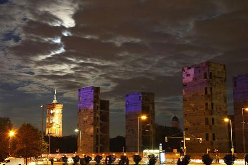 В Германии  началось Светопредставление