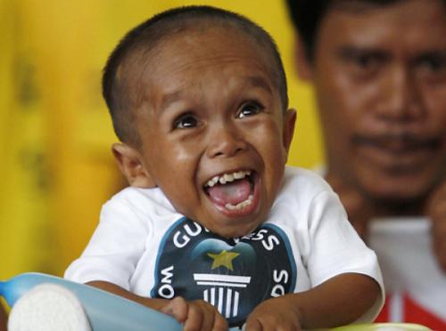 Самые маленькие и самые высокие люди современности